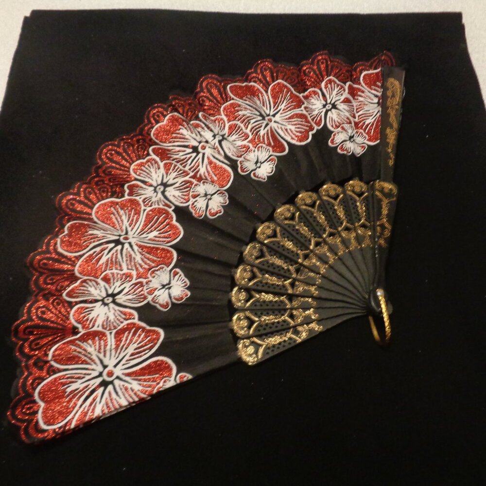 RETRO STYLED SPANISH BLACK W COLORS LACEY PLUS GILT FAN
